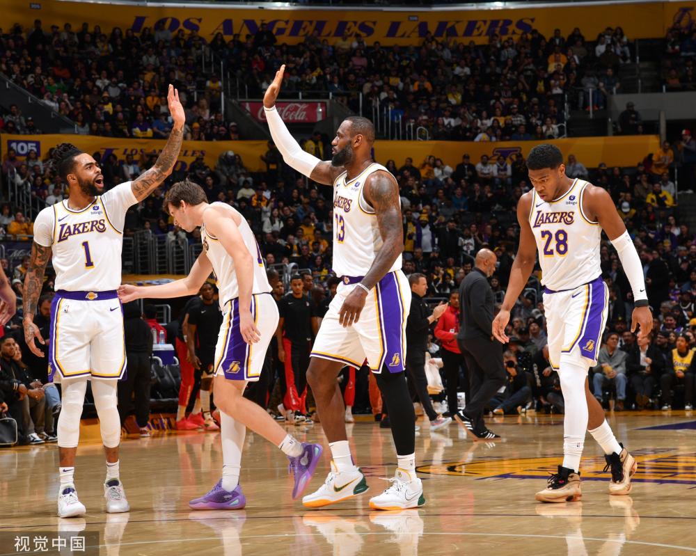 其高瞻远瞩 其高瞻远瞩